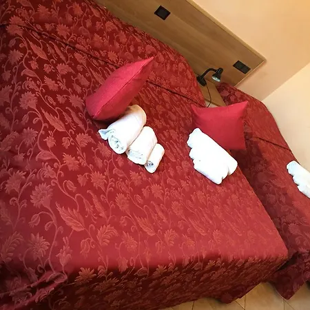 Le Corti Pitstop Otel 2*