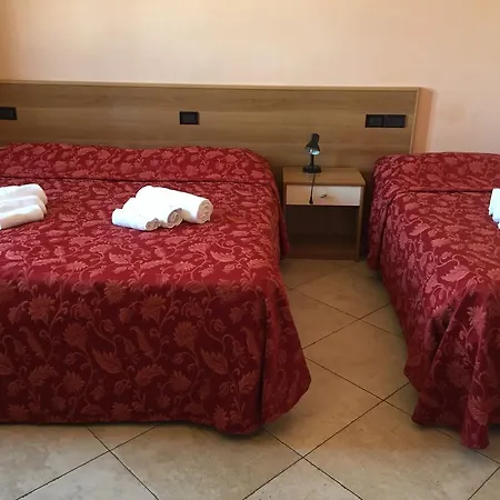 Hotel Le Corti Pitstop 2*