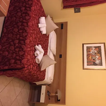 Le Corti Pitstop Hotel
