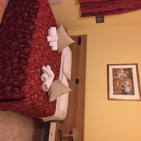 فندق Le Corti Pitstop 2*