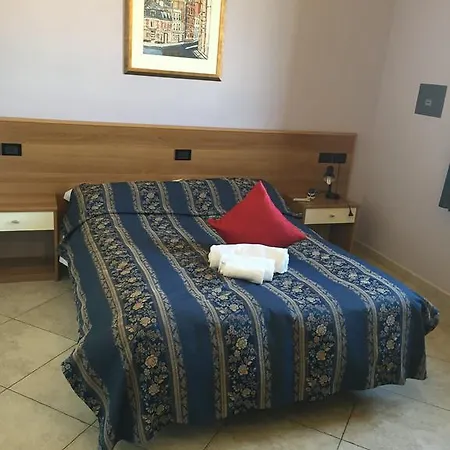 Le Corti Pitstop Hotel Ferrara