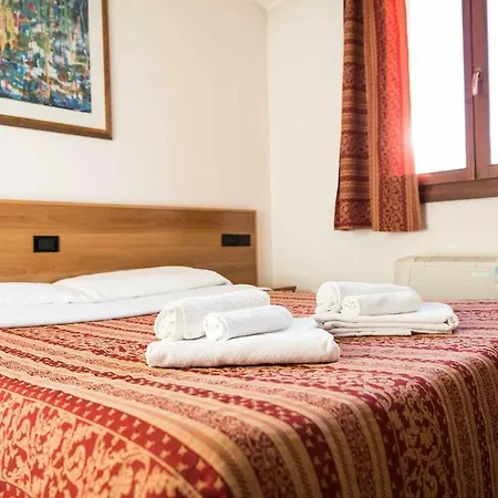 Le Corti Pitstop Otel Ferrara